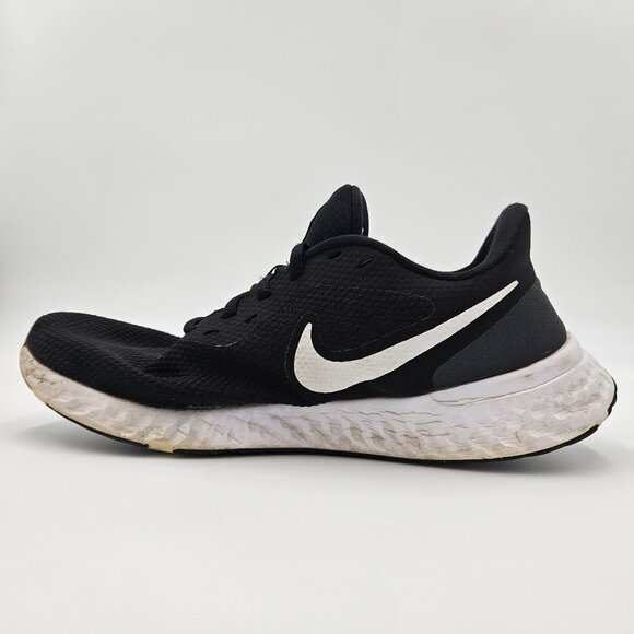 Nike Revolution 5 Men's Running Shoes Black White BQ3204-002 Size 9.5 - Picture 9 of 16
